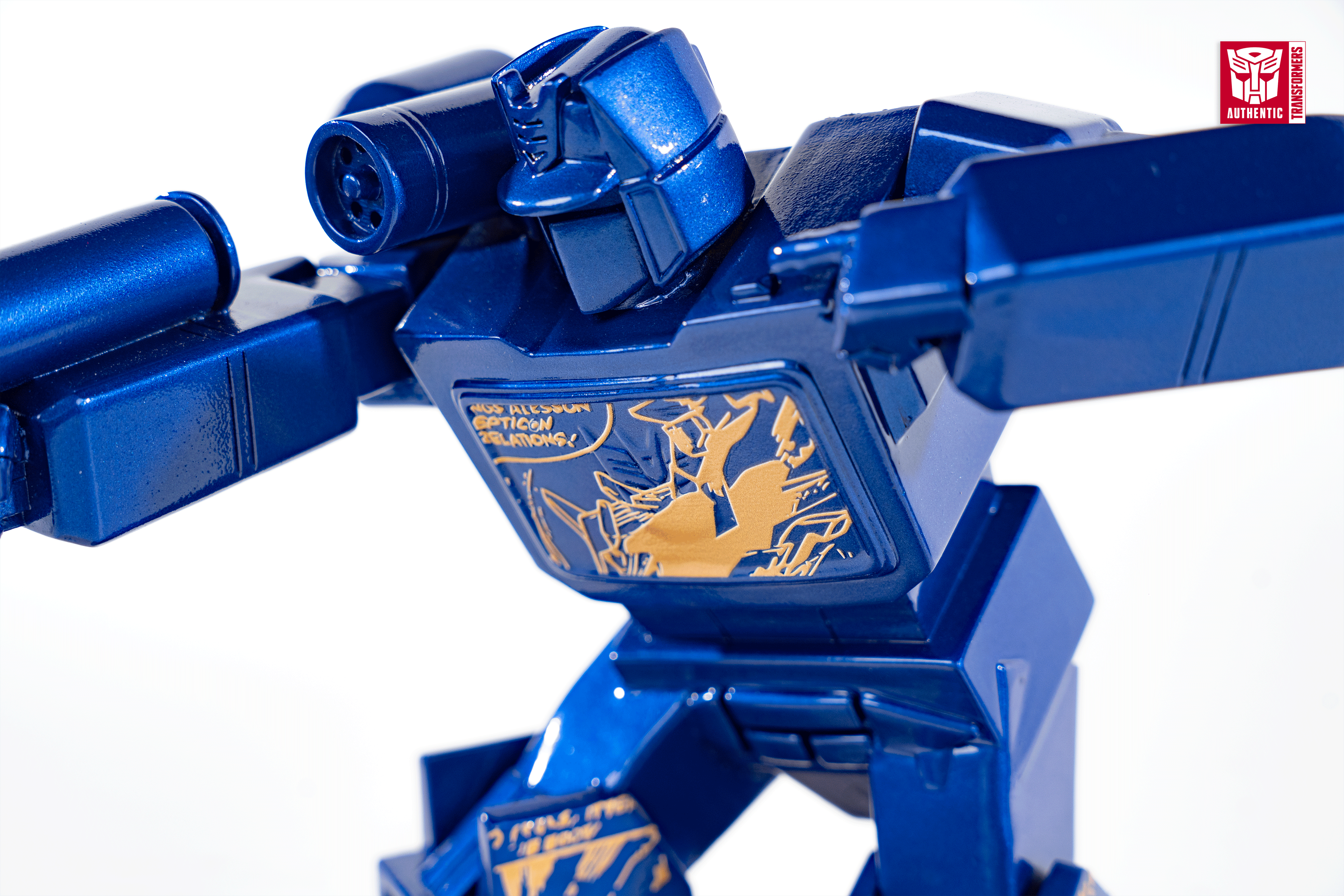 Soundwave 3/4 Zoomed