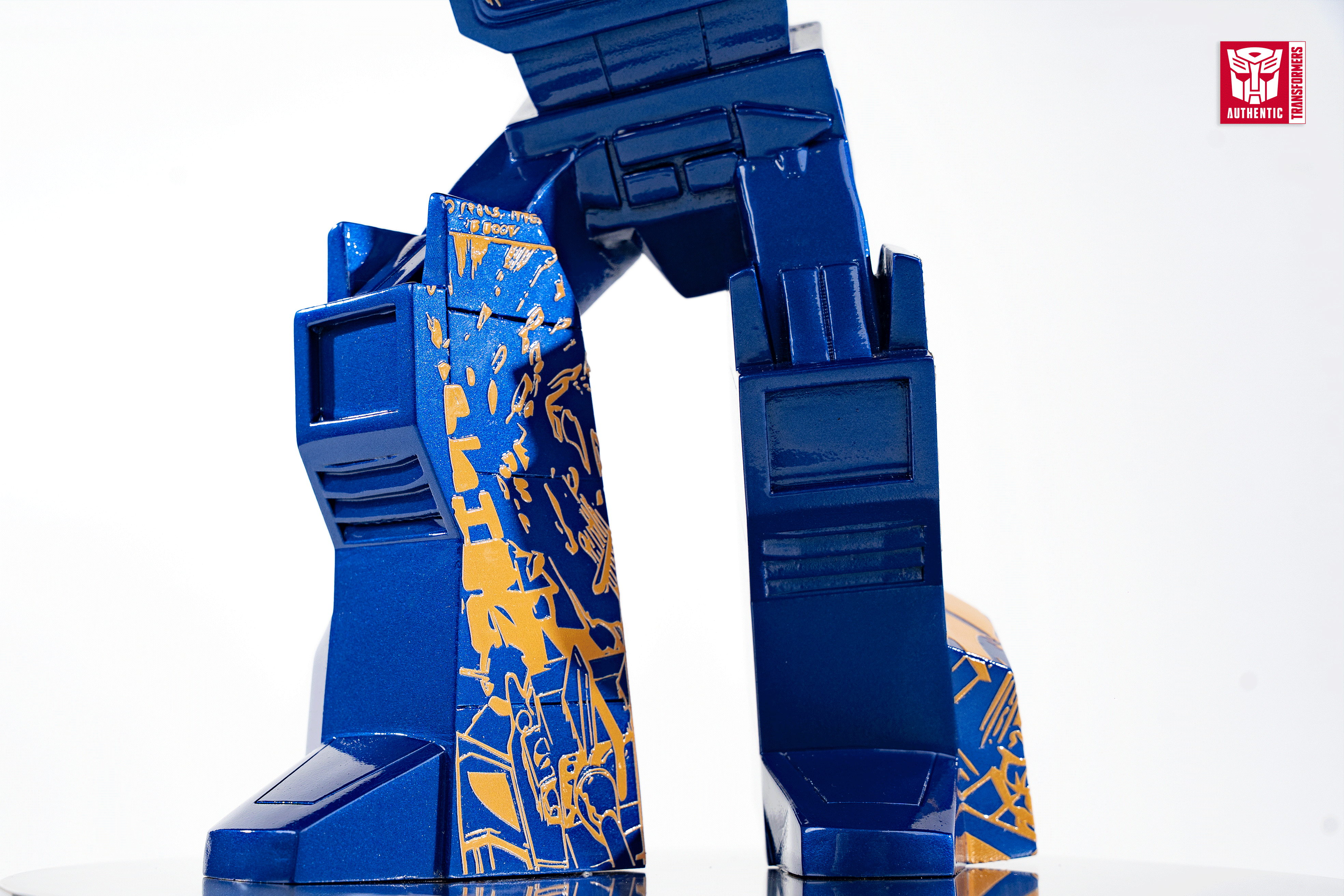 Soundwave Zoomed background