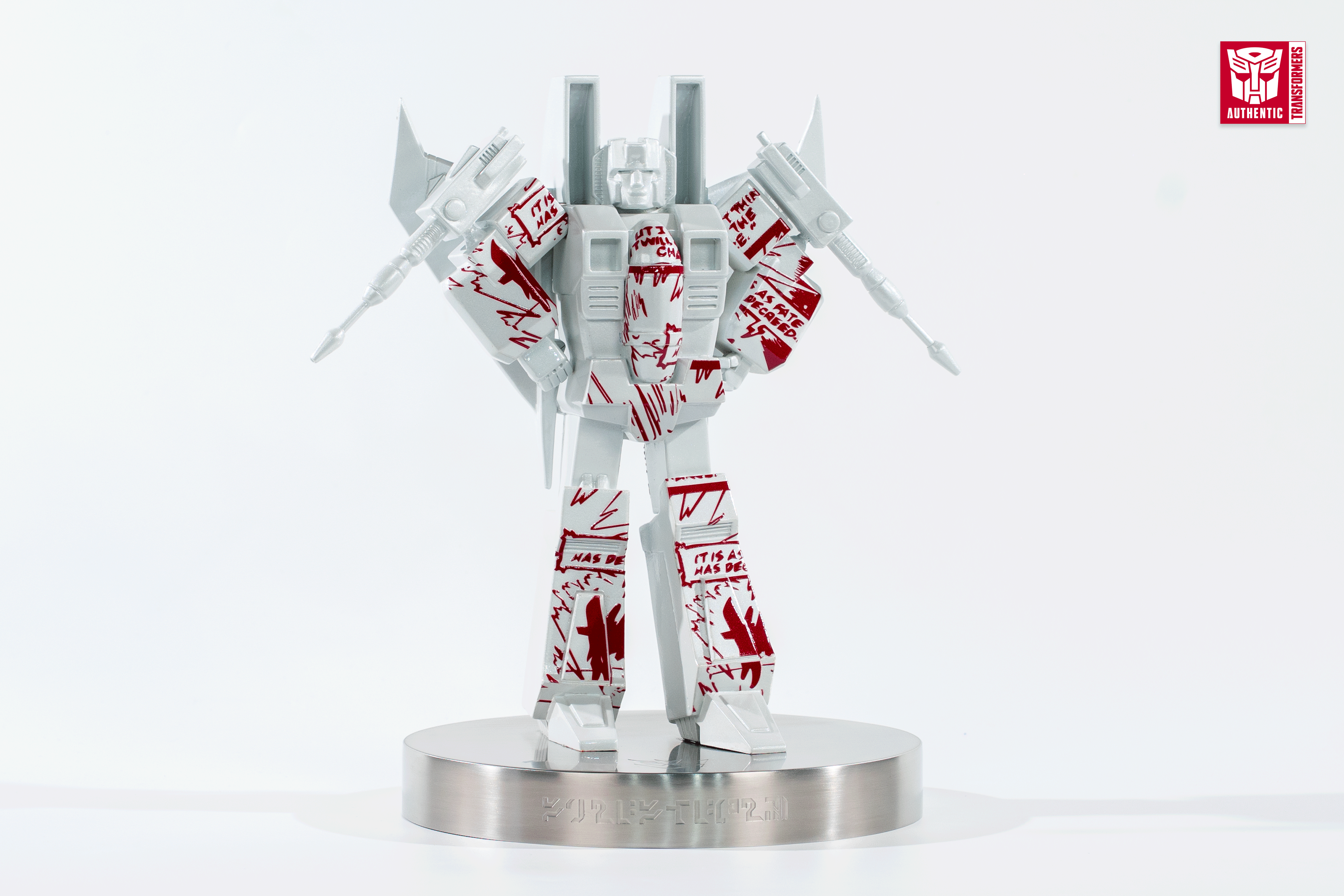 Starscream statue